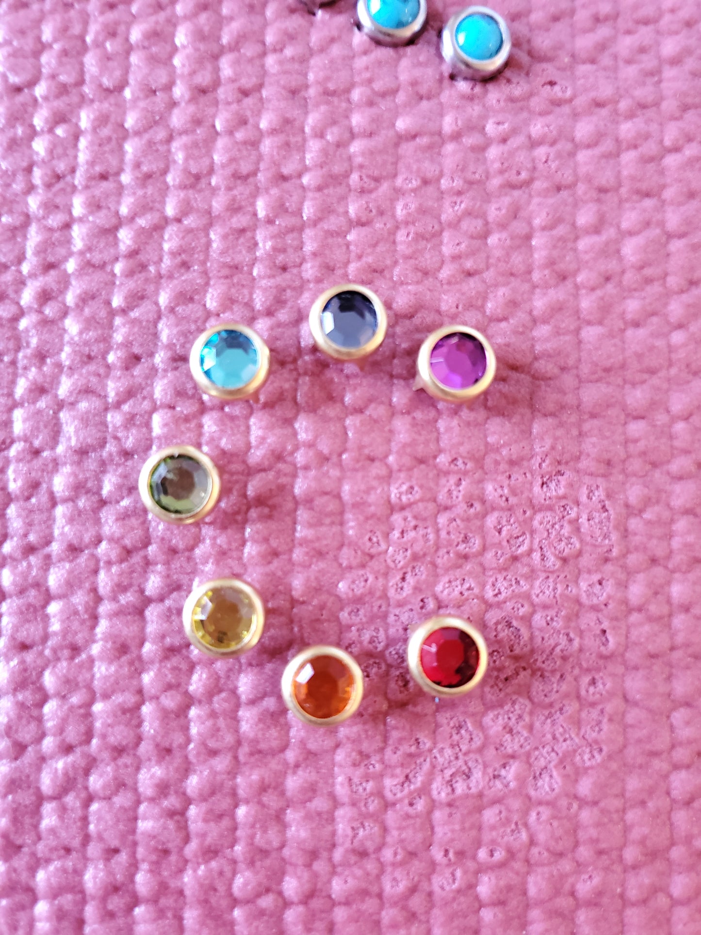 Chakra Gems in Gold